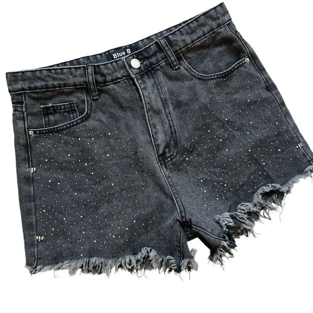 Womens Blue B Collection Studded Raw Hem Black Wash Jean Shorts - Sz L